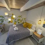 Spagna Lemon Suites