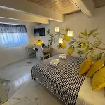 Spagna Lemon Suites