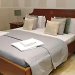 Spagna Lemon Suites